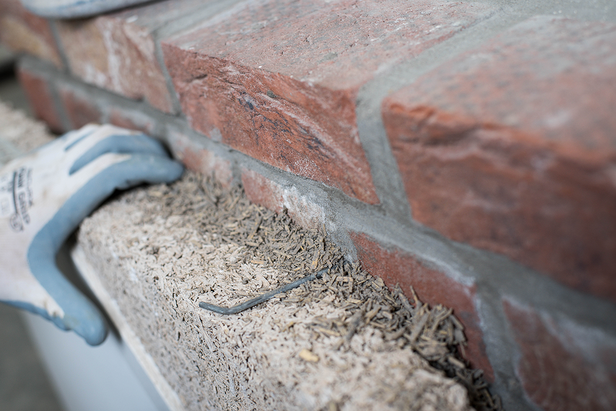 Ou trouvez des solutions de béton végétale? Découvrez nos solutions en béton de chanvre et béton de liège.